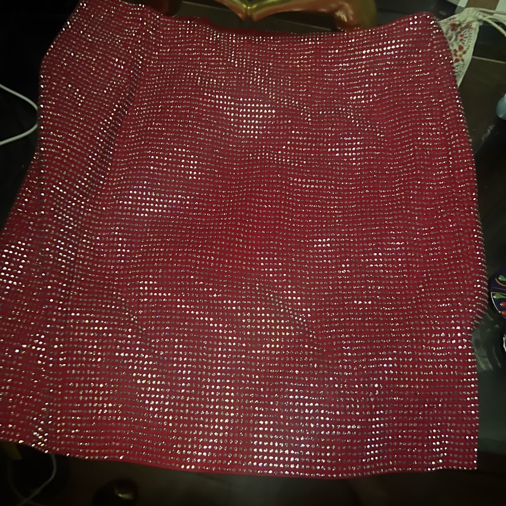 Cloud Ten red sparkling skirt